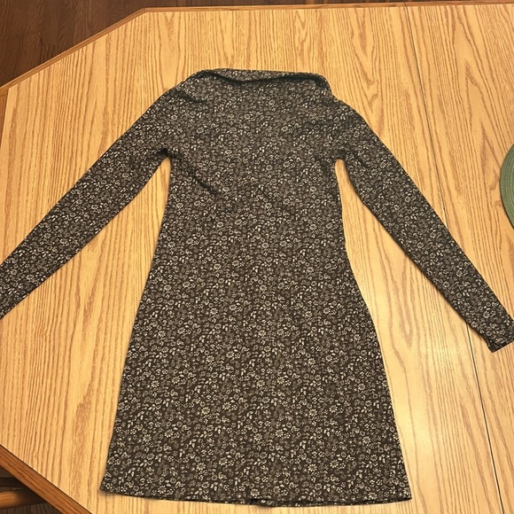 AE Ruched Knit Button-Front Mini Dress - Picture 4 of 5